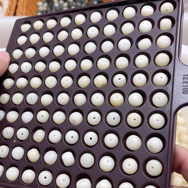 白玉菩提吊坠瑕疵9-7奶黄墩100颗卡灯牌宠100颗