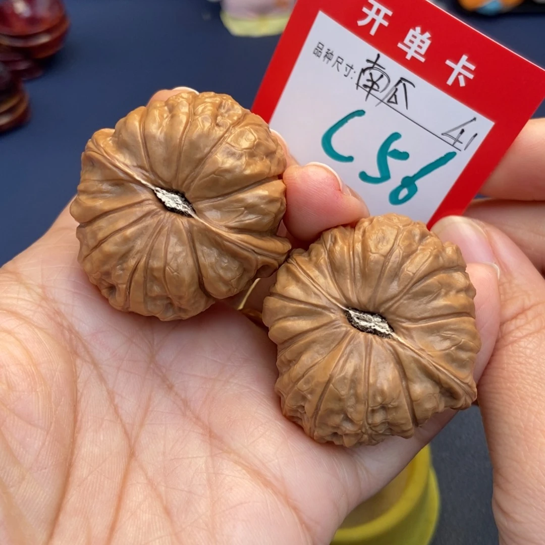 吊坠文玩核桃文玩核桃