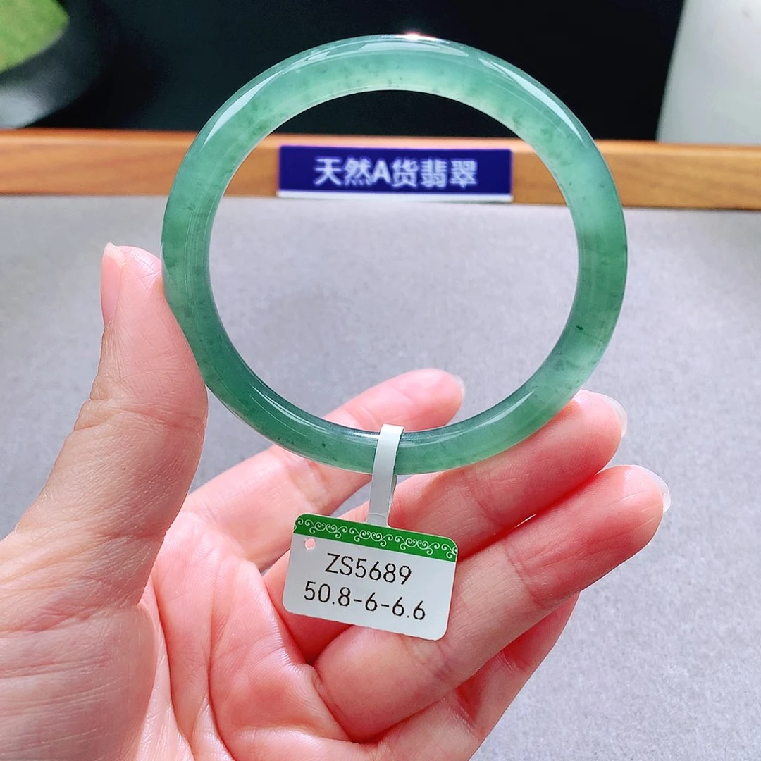 未镶嵌手镯翡翠天然翡翠手镯a货
