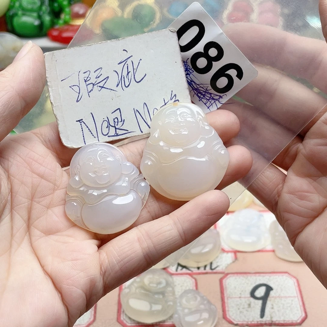 合金颈饰玛瑙/玉髓荣**具