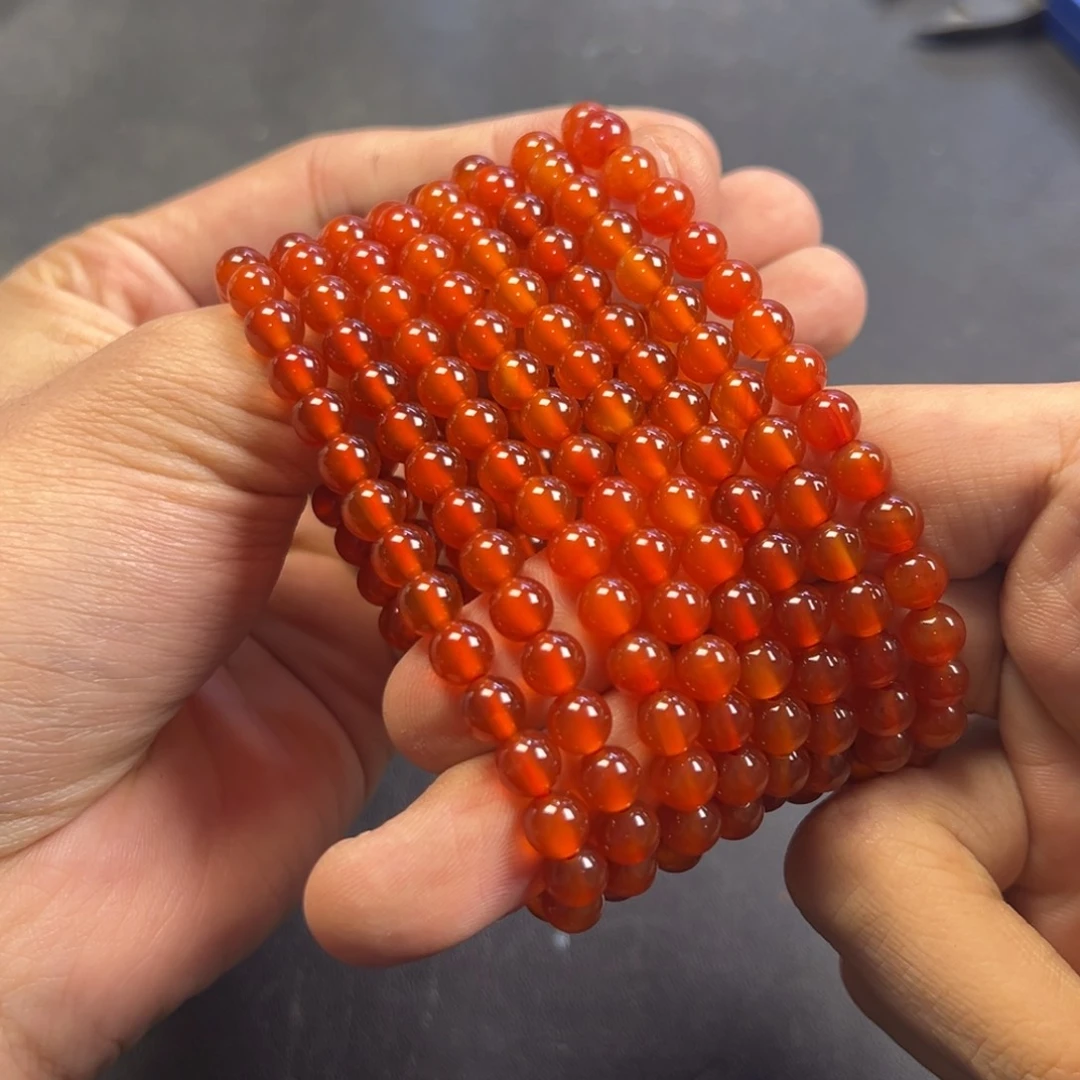 未镶嵌颈饰玛瑙/玉髓多样性拍一发一牛血红卡6