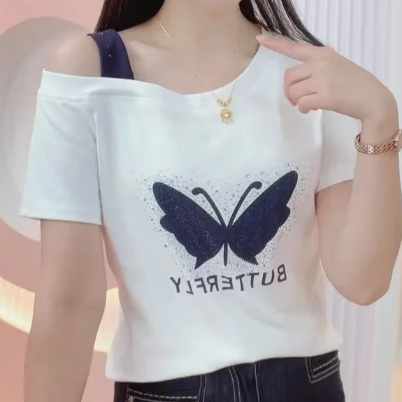 爱优品 2025夏季新款烫钻蝴蝶结装饰露肩收腰显瘦时尚T恤