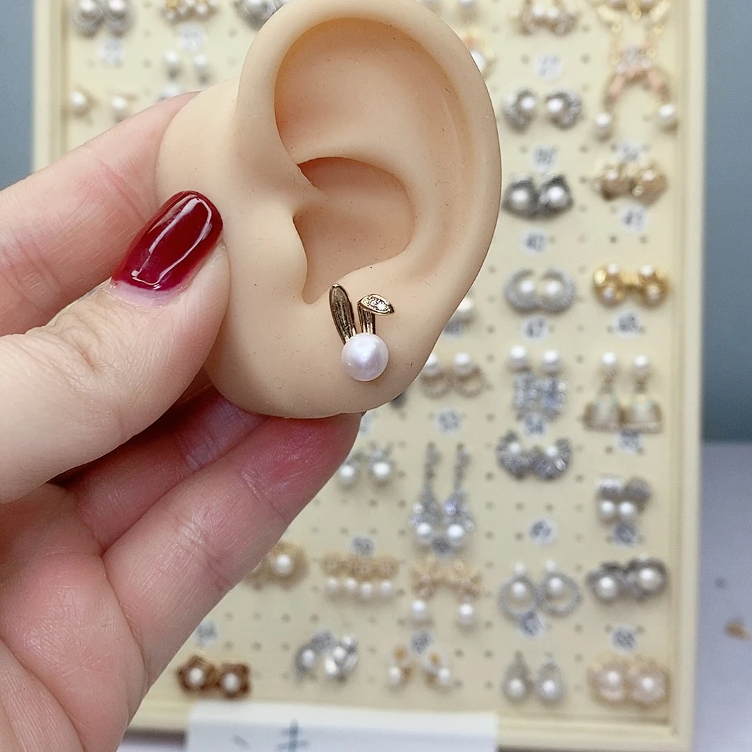 银S925镶嵌耳饰淡水珍珠