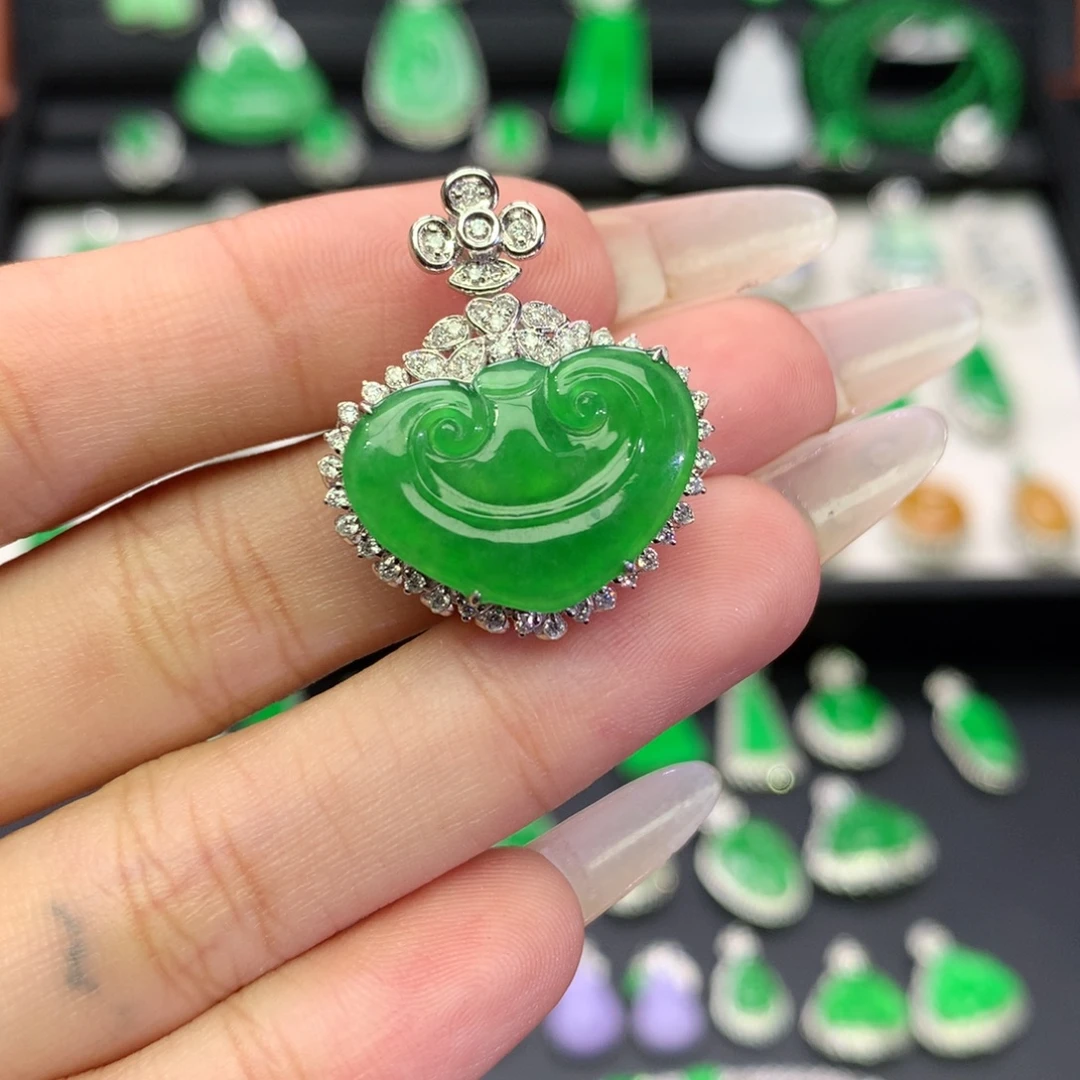 翡翠18K金镶嵌吊坠(不含链)