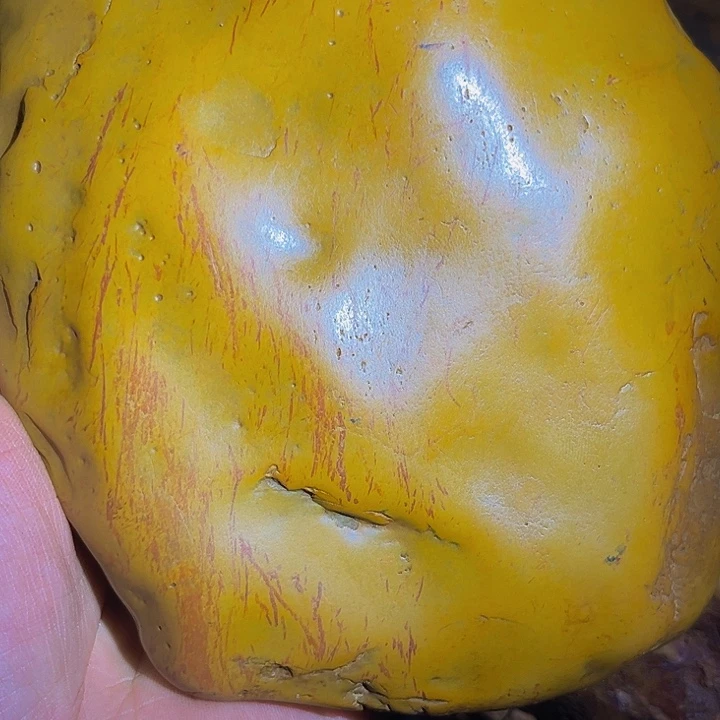 江西石新****杨黄蜡石的设计