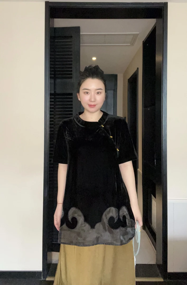 艺琳定制【祥云】胖mm国风丝绒斜襟拼接刺绣短袖上衣