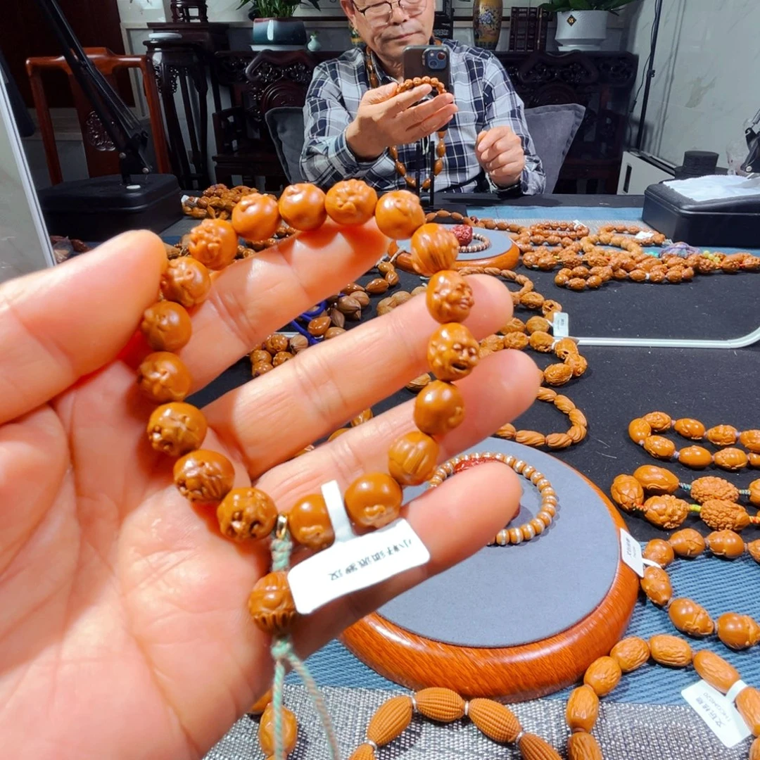 橄榄核吊坠新人在这里