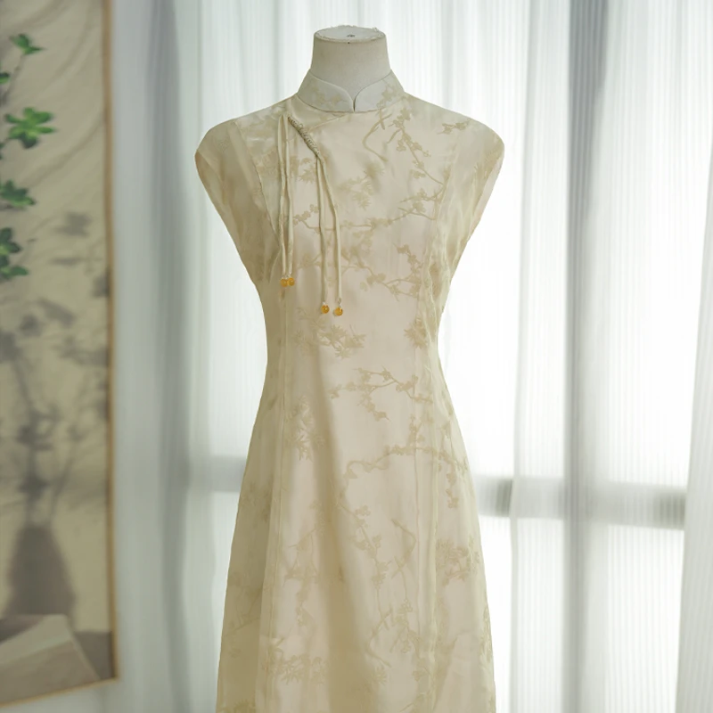 【晴菡】新中式复古白色刺绣盘扣旗袍裙国风改良款显瘦气质连衣裙