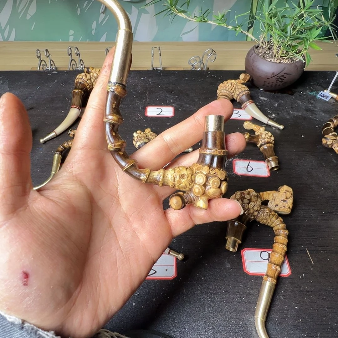 移***恋大叶紫檀（黑酸枝木类）