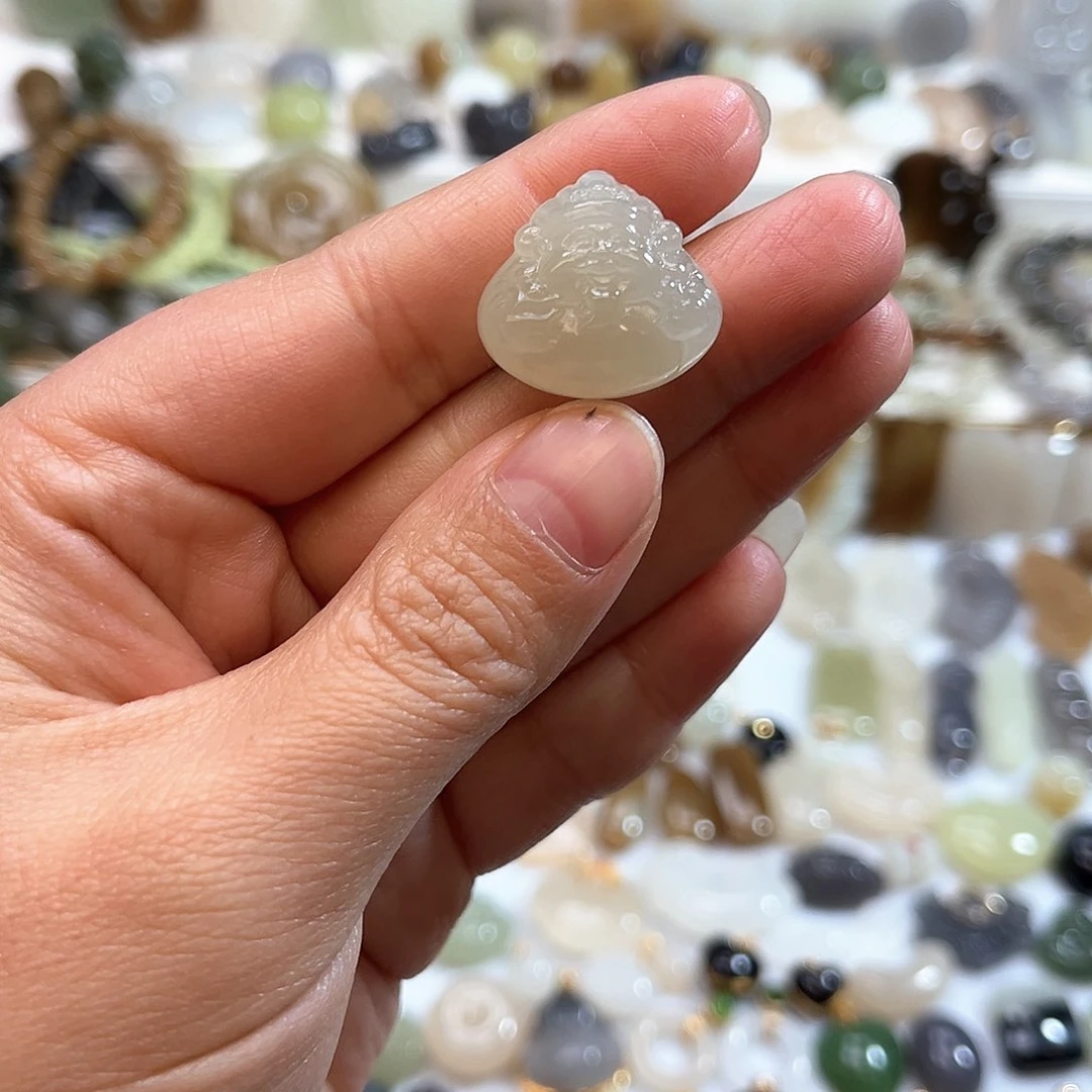 和田玉吊坠(赠链)未镶嵌?****