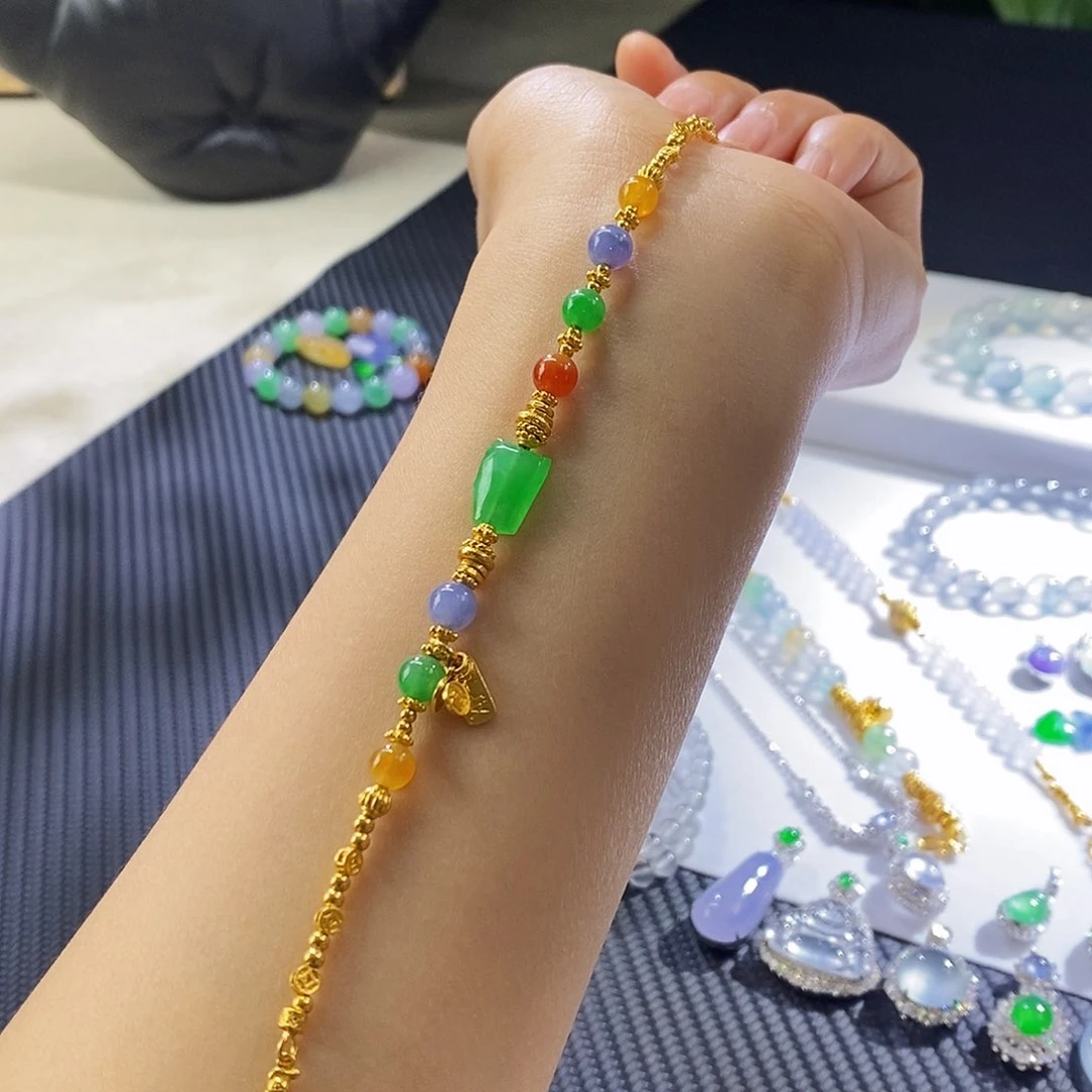 翡翠手链足金镶嵌盘缠手串