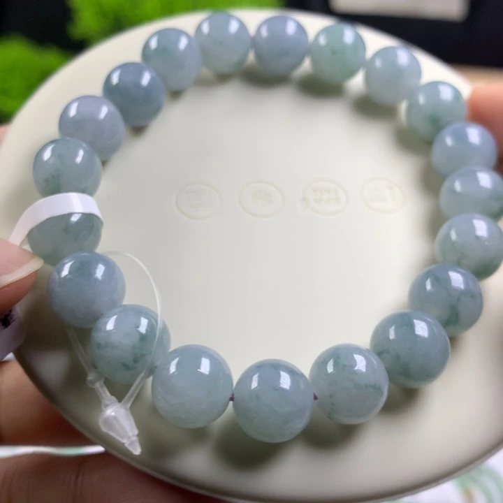 未镶嵌手串翡翠卡10