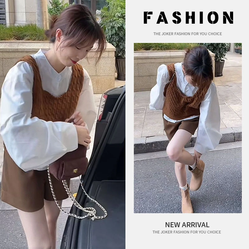 早秋时尚穿搭一整套女2025新款百搭衬衫针织马甲阔腿短裤三件套装