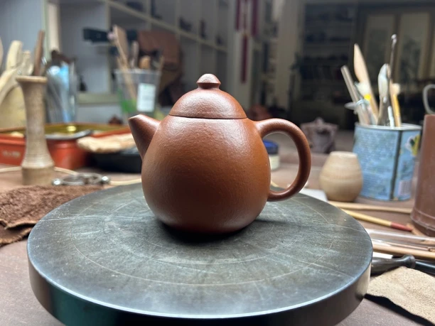龙蛋壶：赵庄朱泥，全手工制作，200c