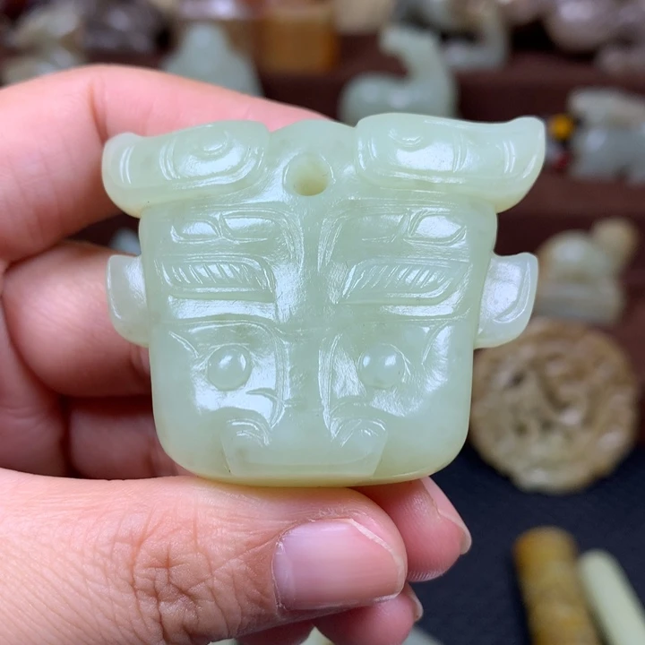 和田玉未镶嵌挂件