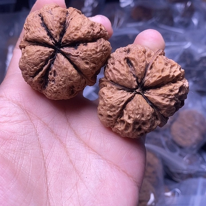 文玩核桃把件  166