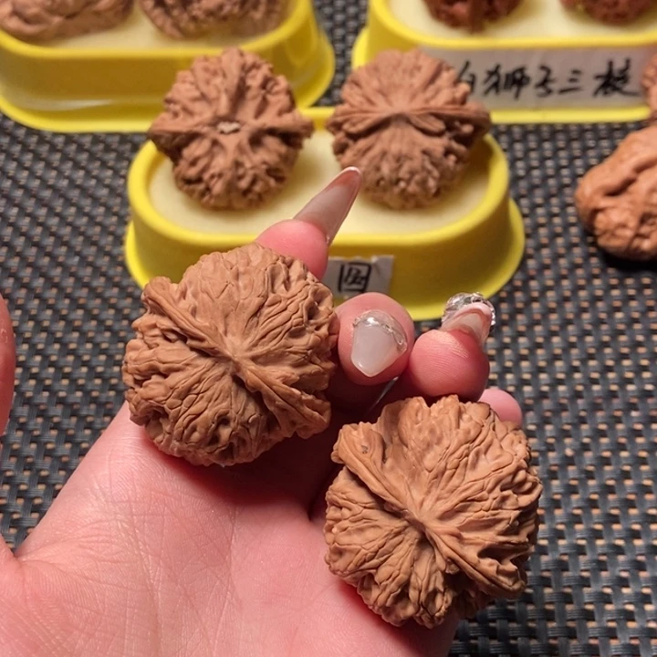 吊坠文玩核桃42全品苹果园