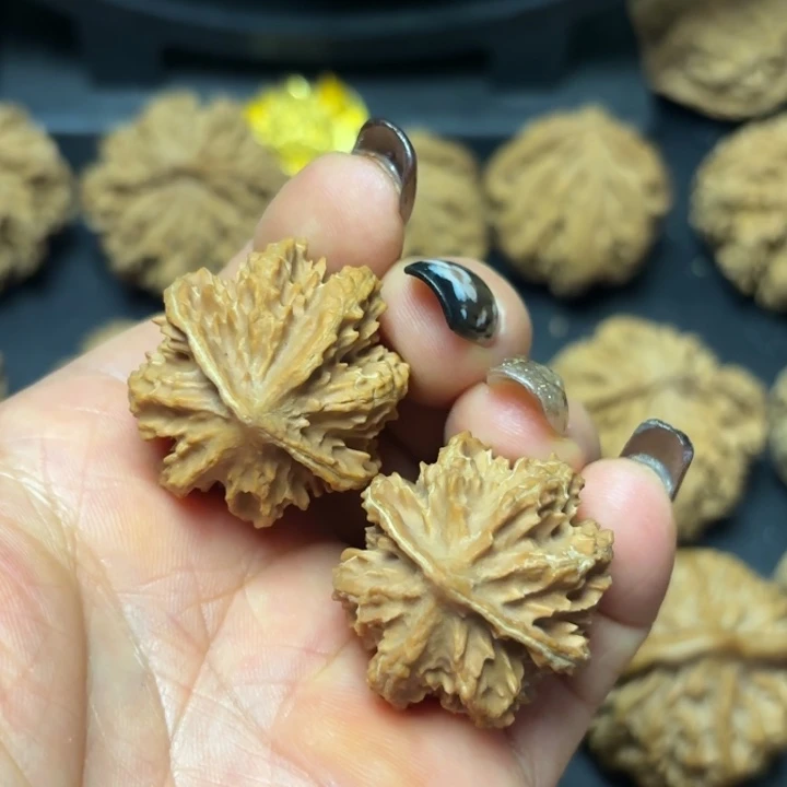 聚***盆文玩核桃吊坠秦岭灯笼16