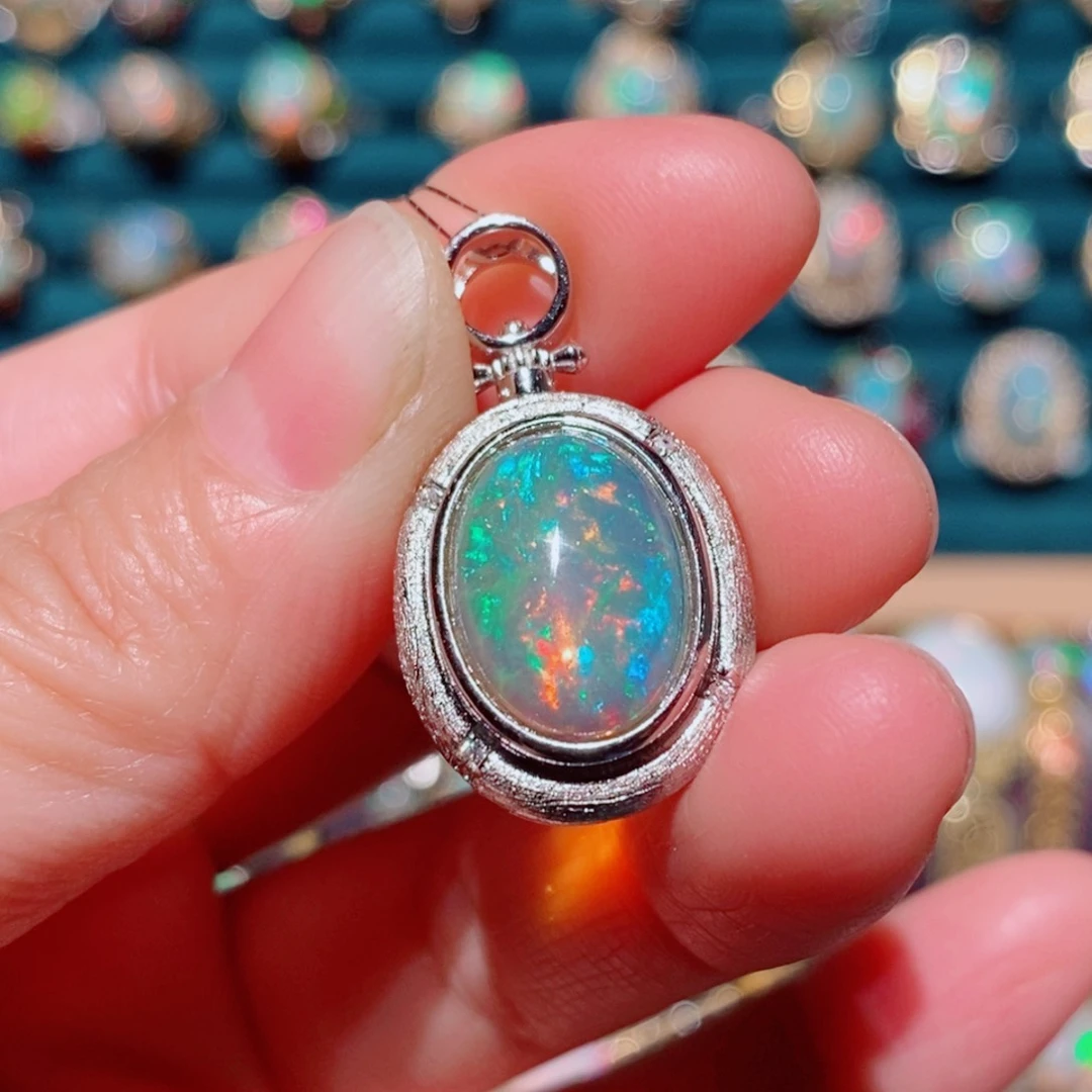 欧泊欧泊吊坠银S925镶嵌