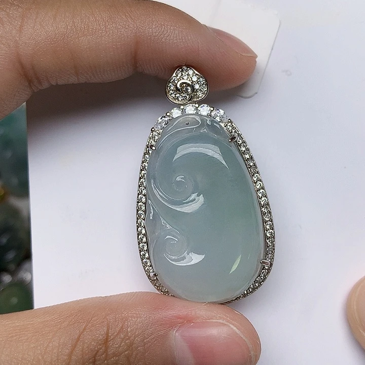 颈饰银S925镶嵌翡翠天然翡翠