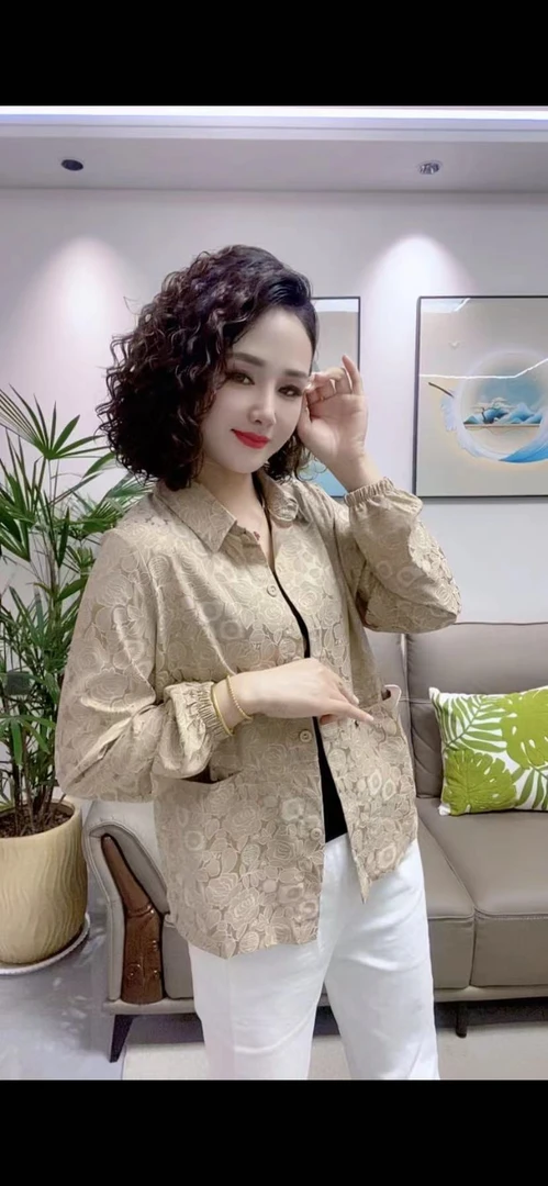 2025气质长袖洋气短款时尚百搭外套