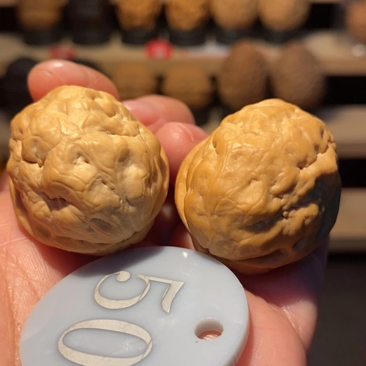 木质类网红抱抱蛙29尺寸