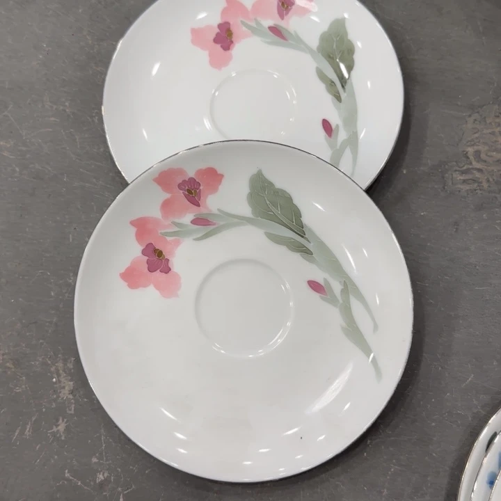 L***S醴陵高温瓷手绘球泥2个