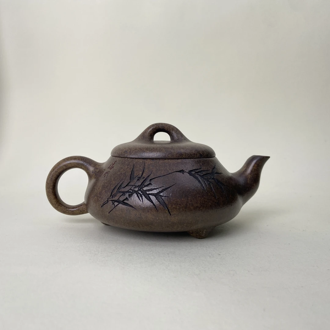 宜兴手工紫砂陶 储立强茶壶GS3636-22