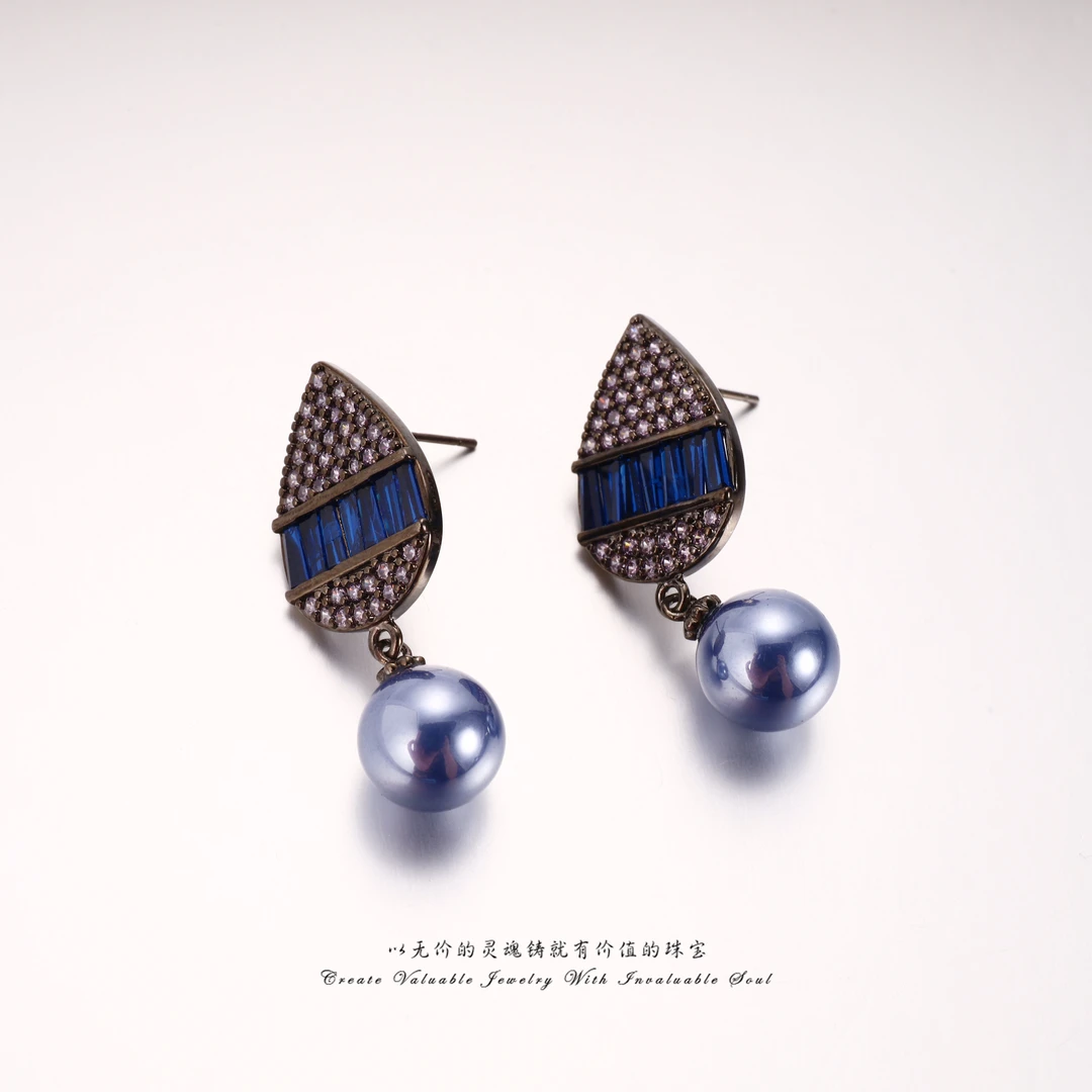 铜合金锆石耳饰 轻奢个性紫色珠珠高级感气质耳环 RCH-C-30897