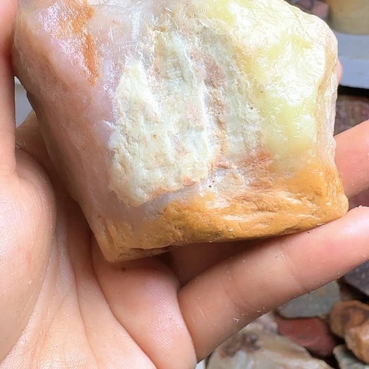 石***少寿山石寿山石的颜色