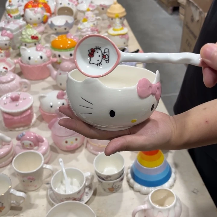 瓷片我在外面吃饭呢你在