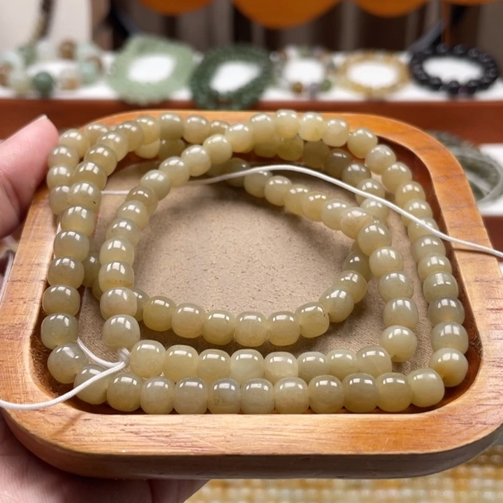 和田玉未镶嵌毛衣链珠串6*7mm
