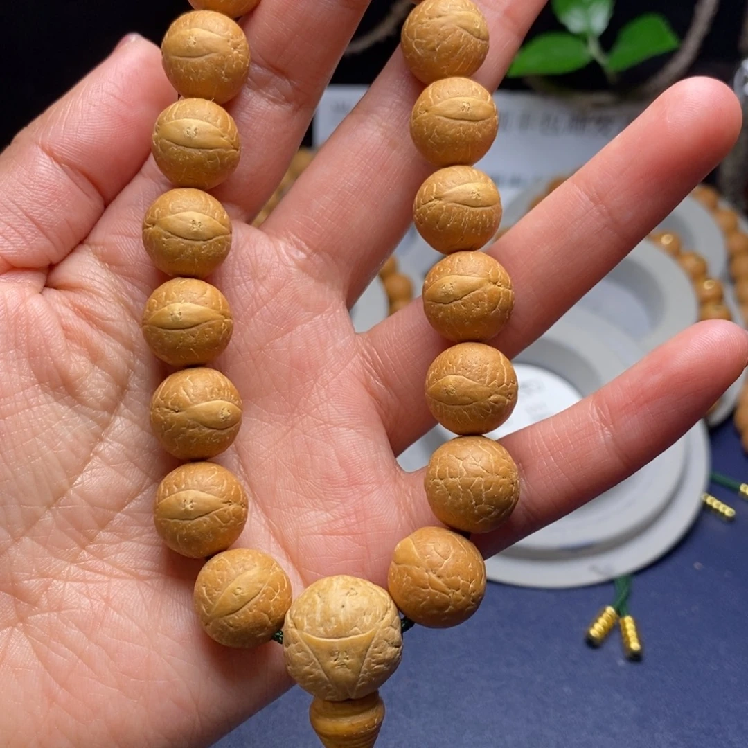 凤眼菩提吊坠13.5手串