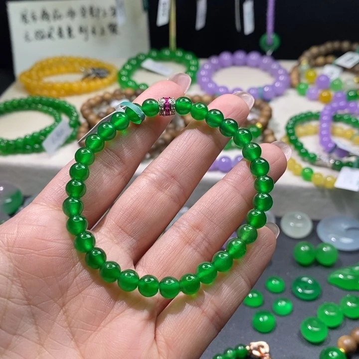 时尚休闲冰绿手链6mm