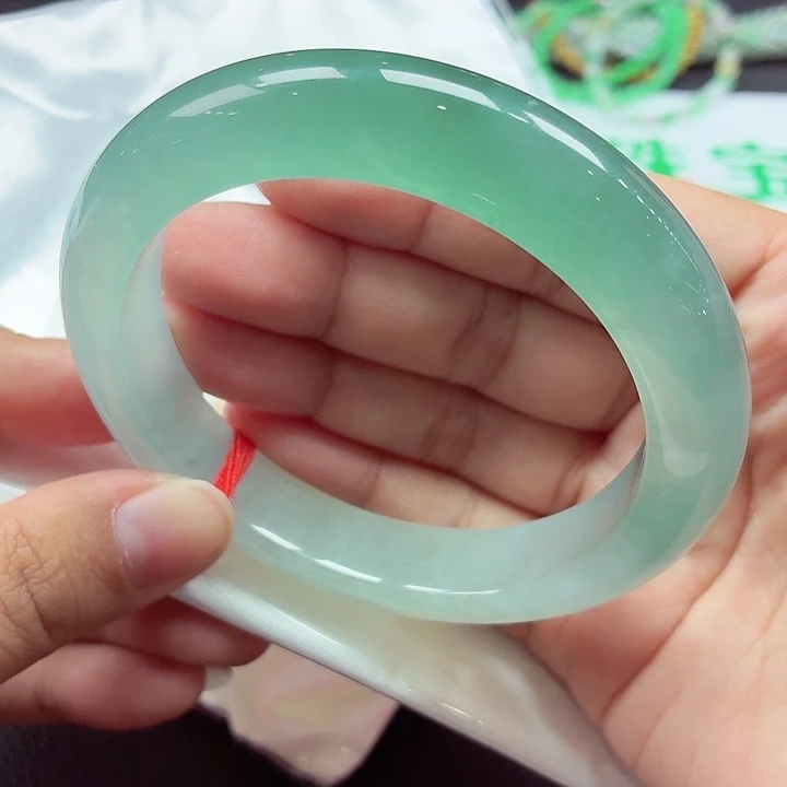 翡翠未镶嵌手镯天然缅甸A货翡翠