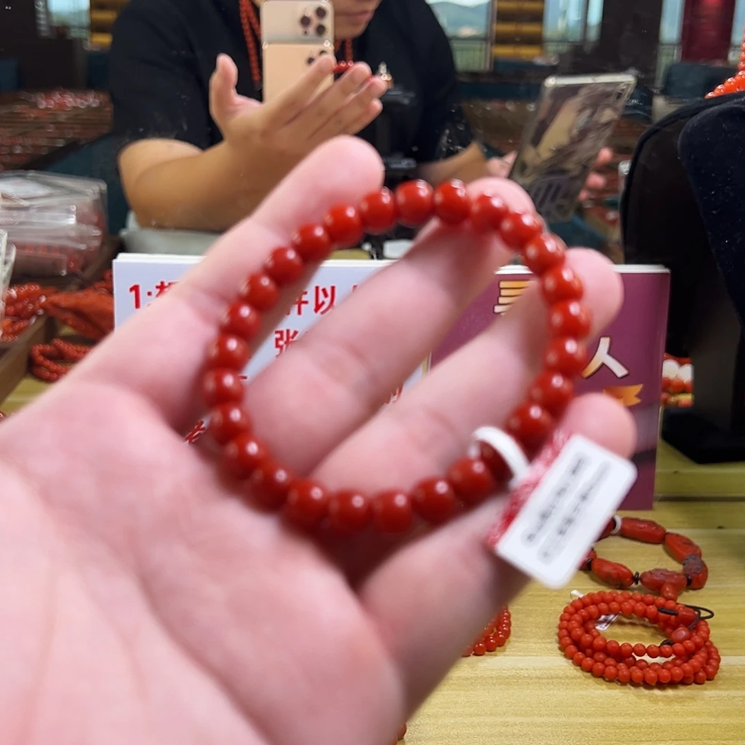 南红玛瑙未镶嵌手链