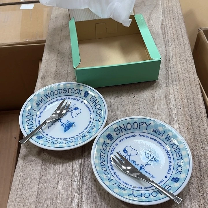 瓷片噗哈哈哈哈哈哈哈哈哈我笑
