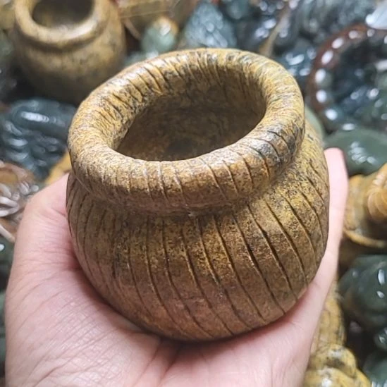 岫岩河磨玉（透闪石质玉）未镶嵌挂件