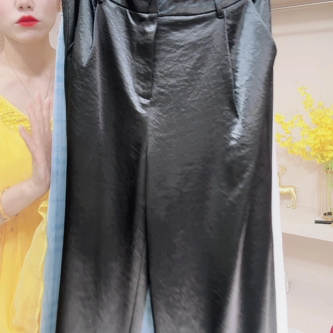 宾***车那是什么啊哈儿的哈哈