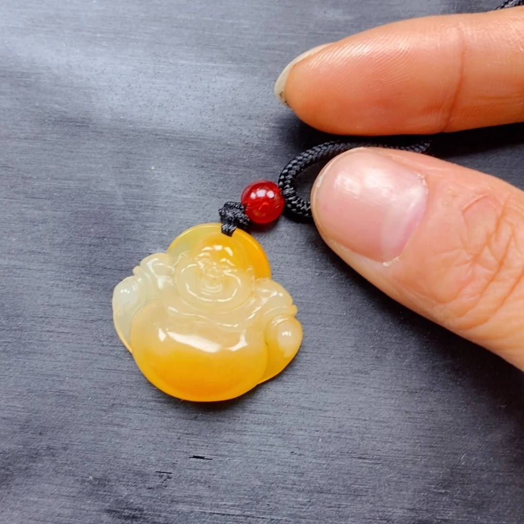 石英质玉（黄龙玉）颈饰未镶嵌