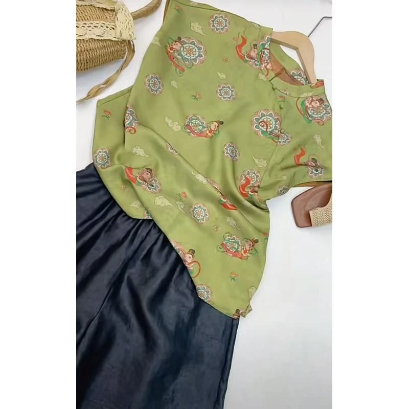 飞天小仙女--中式国风气质时尚洋气碎花夏季复古无袖显瘦百搭上衣