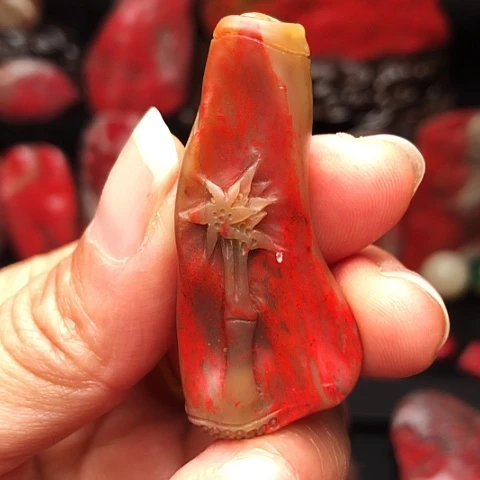 昌化鸡血石昌化鸡血石挂件