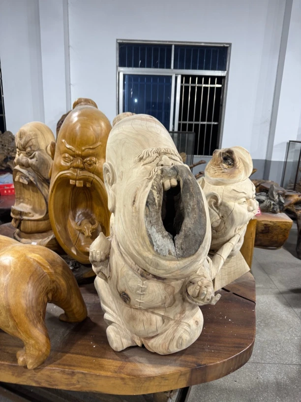 香樟木摆件特价出包邮