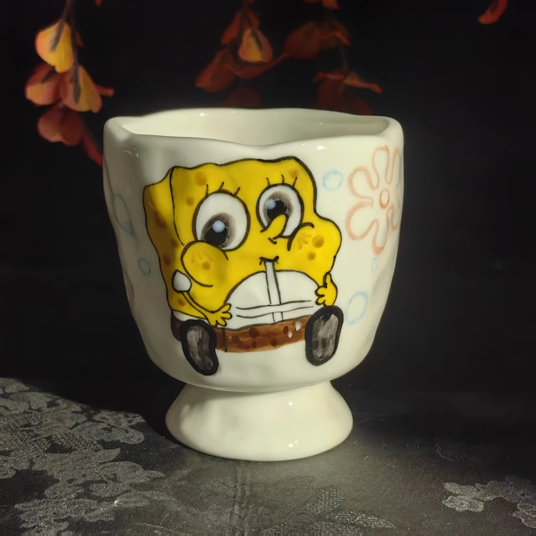 精美卡通水杯一只