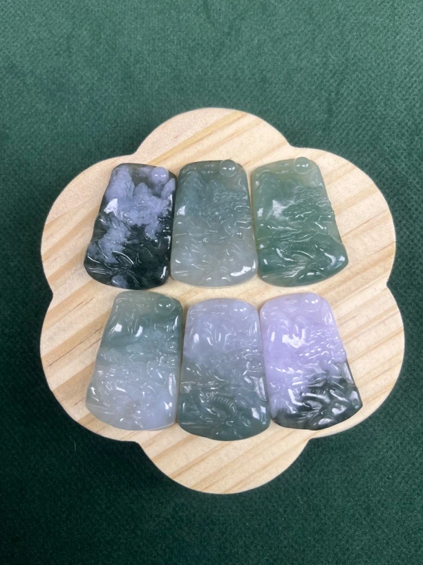 天然A货翡翠山水牌拍一发一