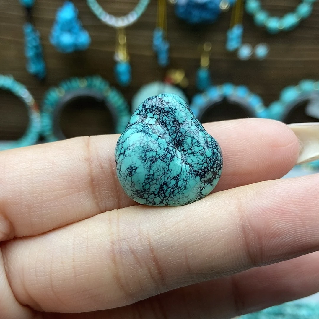 老***街绿松石未镶嵌随行