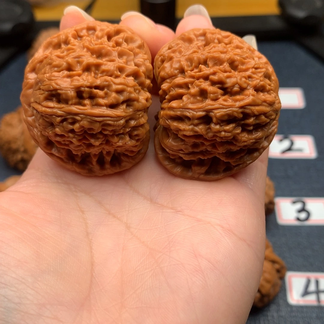 文玩核桃把件隨*風南将