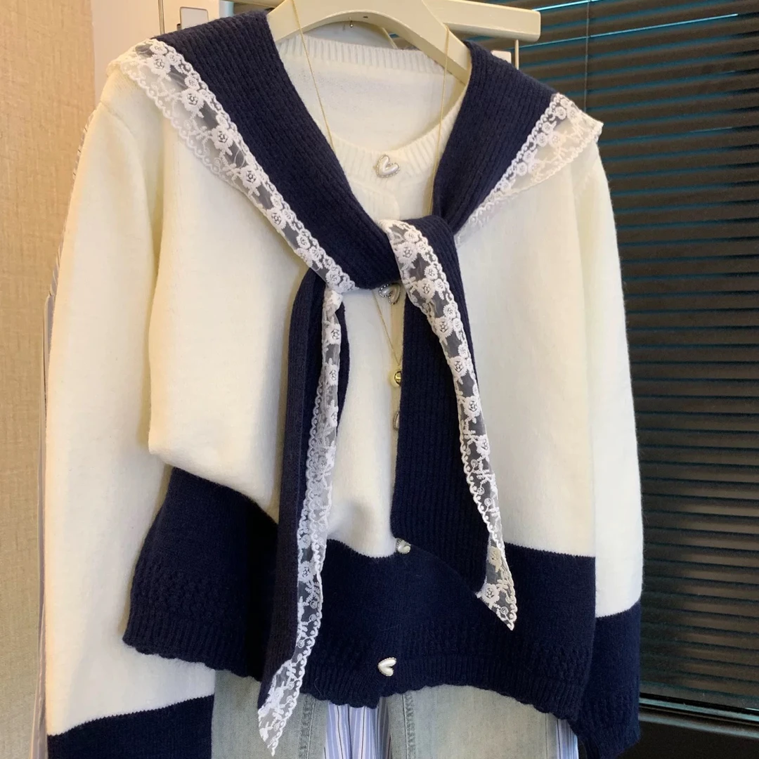 小香风蕾丝花边披肩毛衣女秋季流行穿搭撞色针织开衫叠穿两件套装