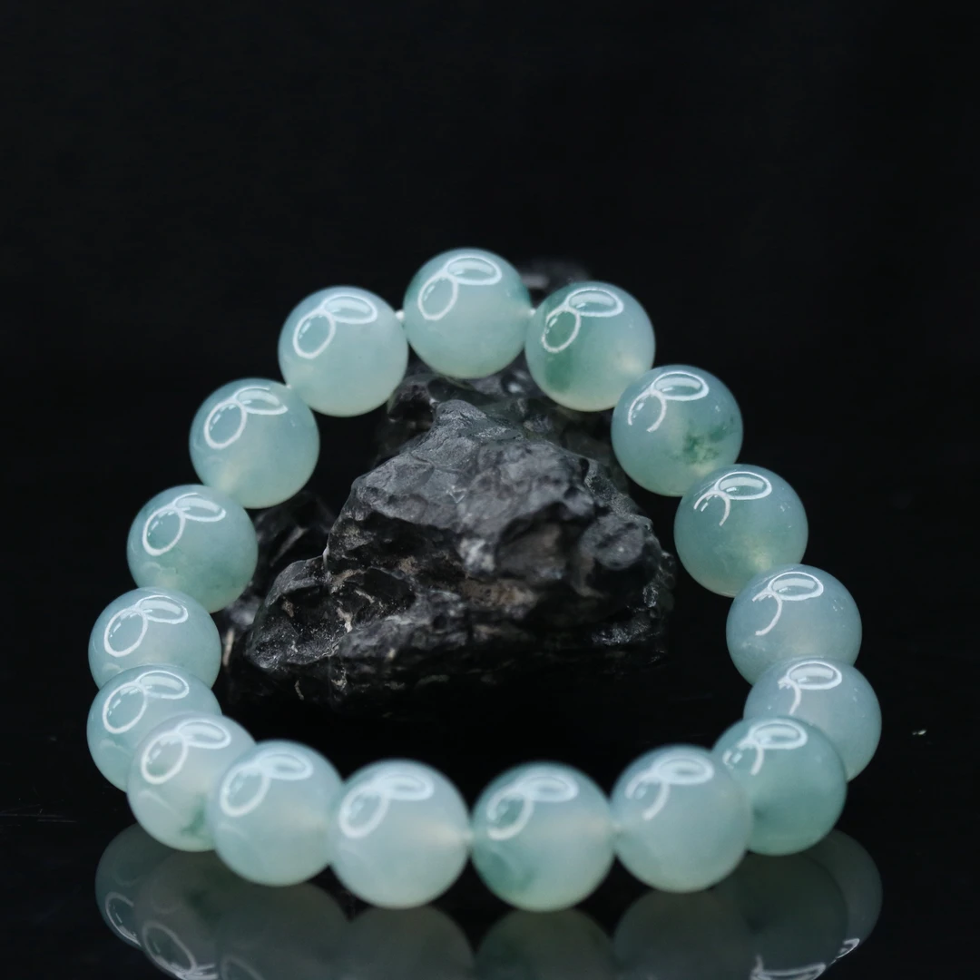 lot46天然缅甸翡翠A货飘花珠串/600197/保利厦门拍卖