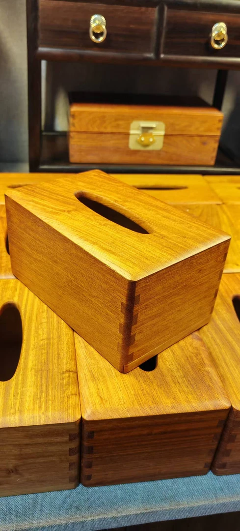 缅甸花梨木抽纸盒